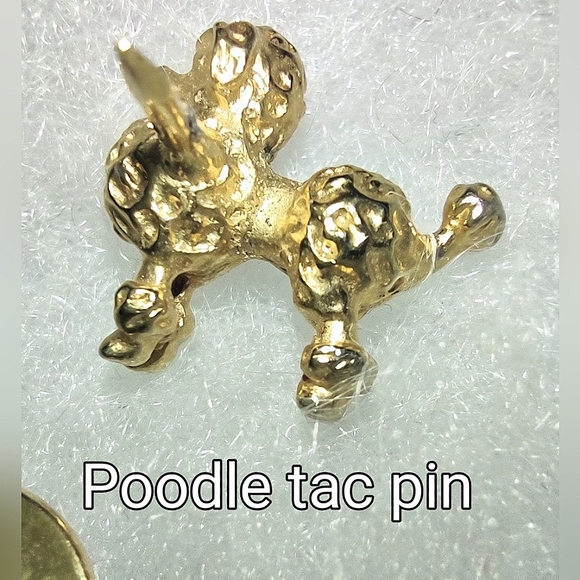 Gold Poodle Tac Pin - Picture 5 of 10